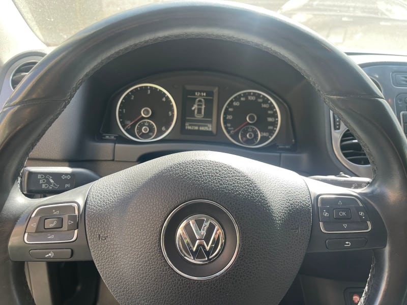 VW Tiguan 2.0 nafte