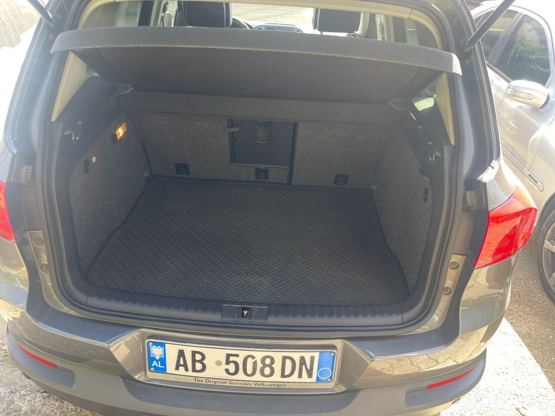 VW Tiguan 2.0 nafte