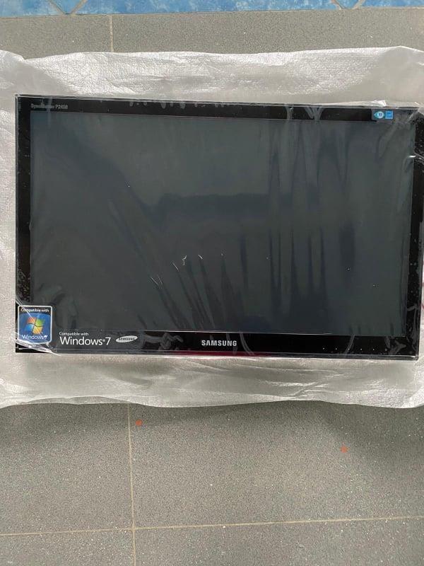 Samsung Syncmaster P2450H , Monitor 24"