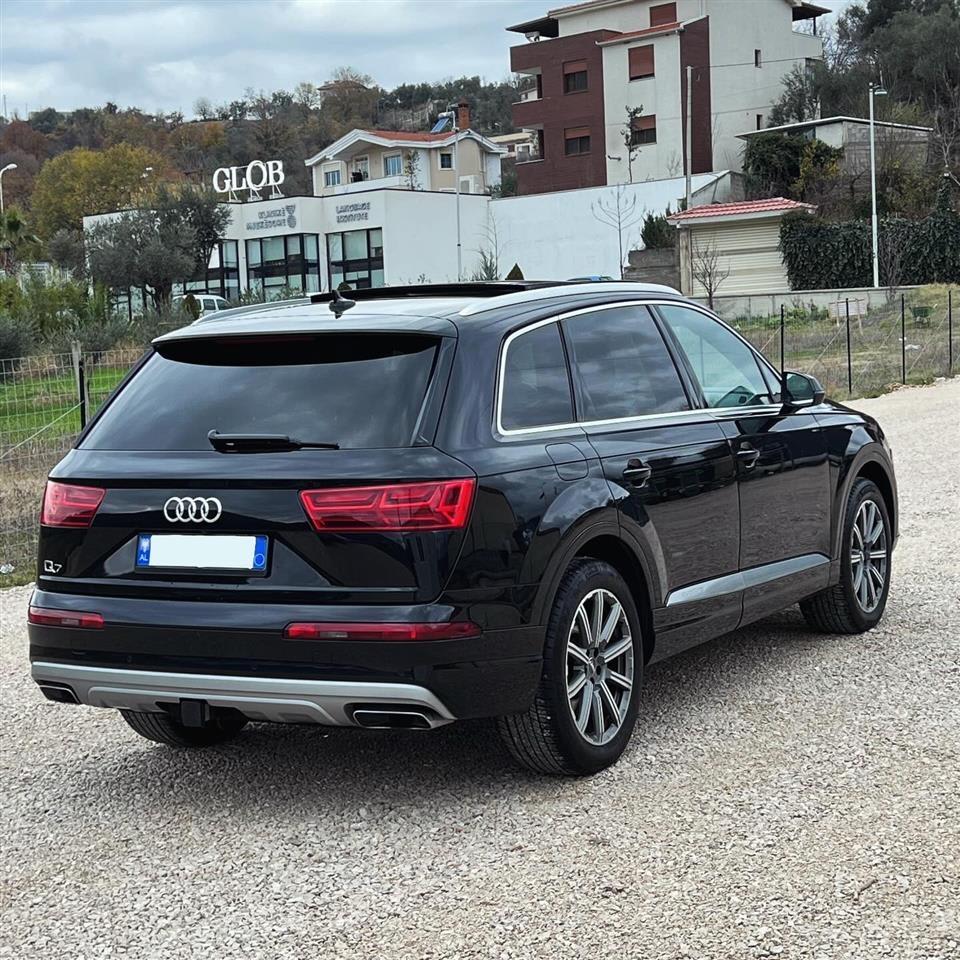 Audi Q7 2019 S-Line