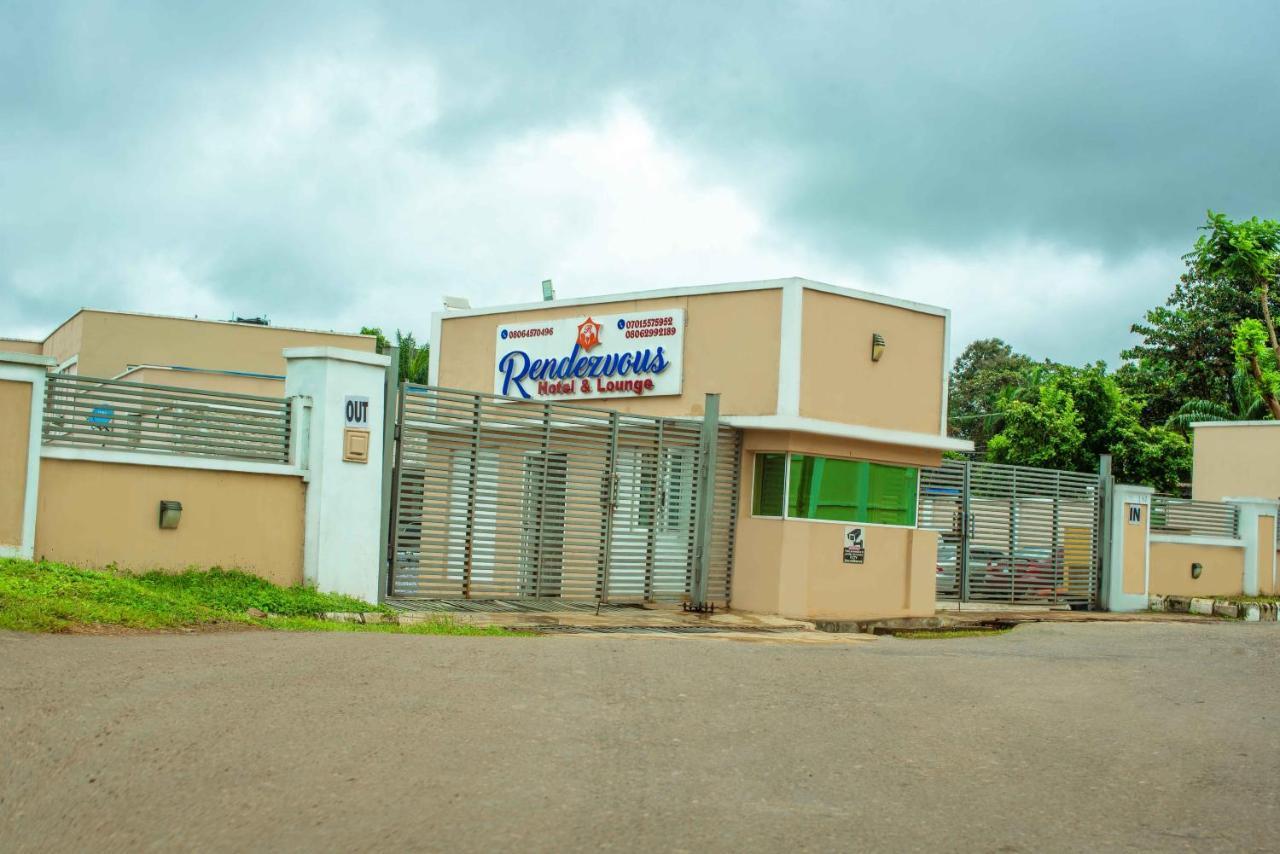 Rendezvous Hotel & Lounge