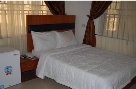 Heritage Inn and Suites
