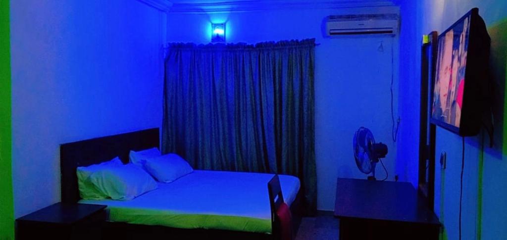 Orangewoods Hotel and Apartment