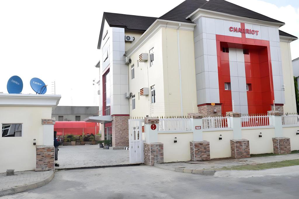 CHARRIOT HOTELS LIMITED