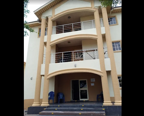 Ezinne Hotels and Garden