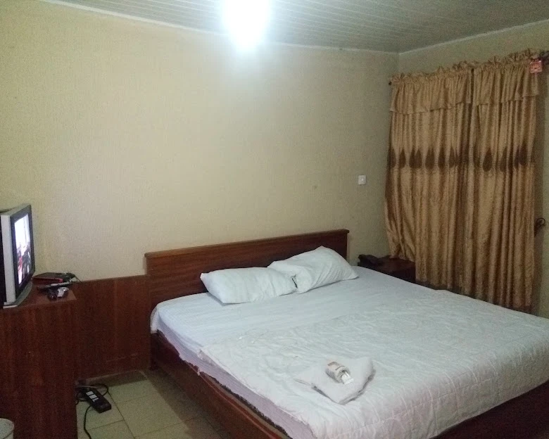 D Blis Tit Hotel 9jahotel