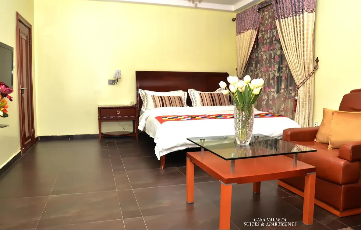 Lake 47 Suites 9jahotel