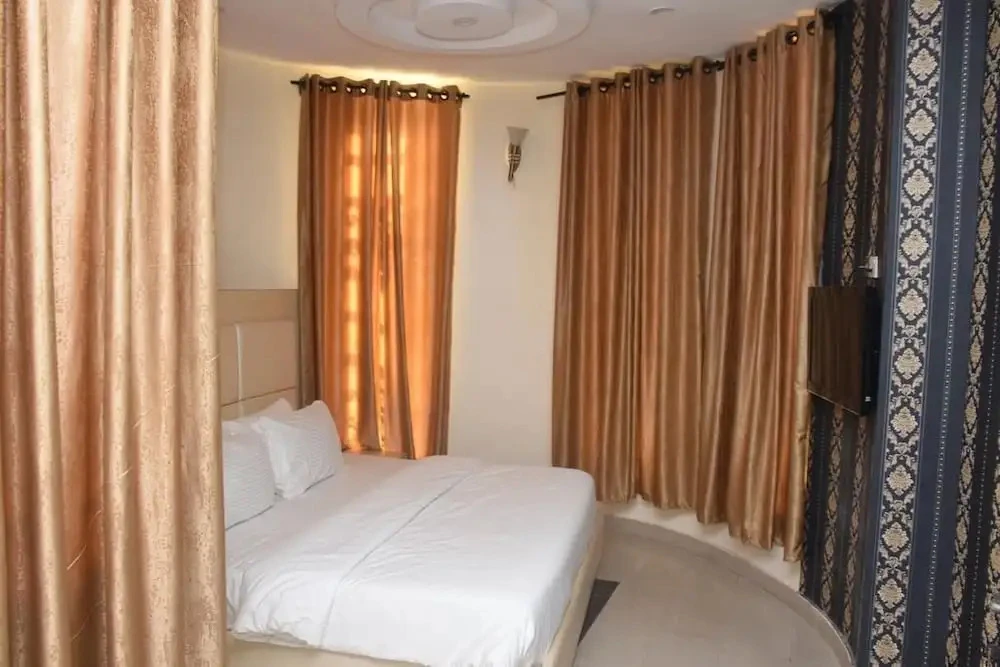 Waxride Residence 9jahotel