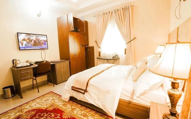  Inti's Royal Suite 9jahotel