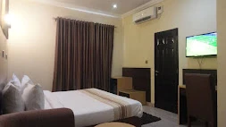 Caesar's Court Hotel & Suites 9jahotel