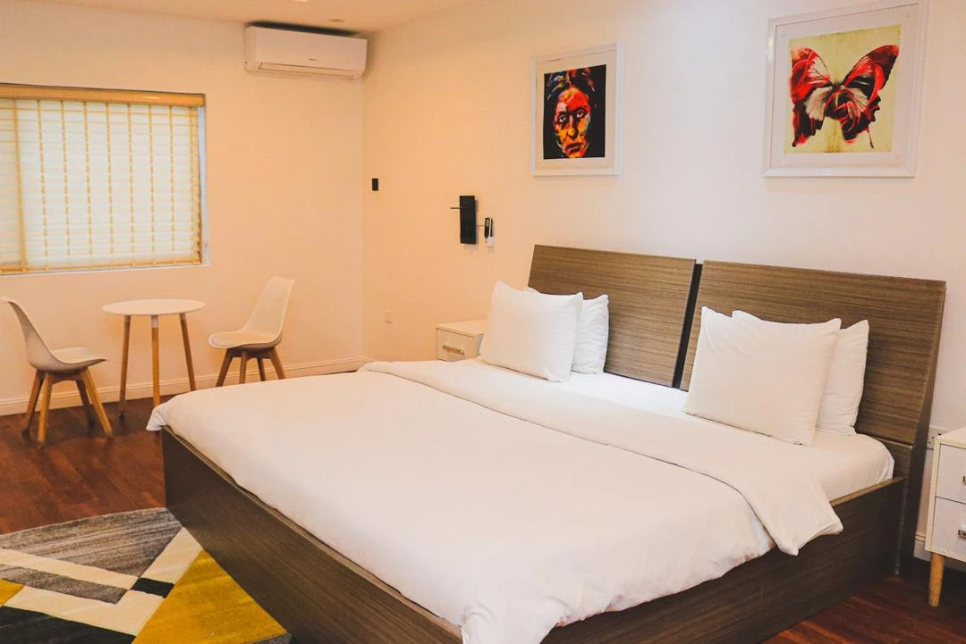 The Glass Residence By Gidanka 9jahotel