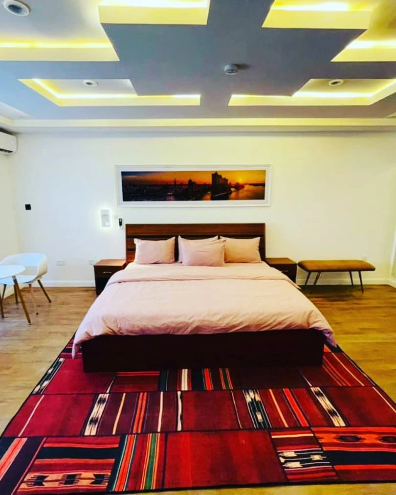 The Glass Residence By Gidanka 9jahotel