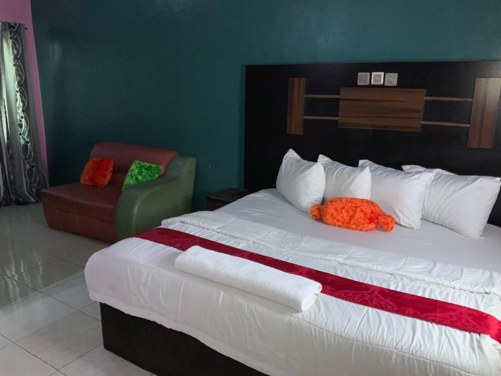 Senators Suites and Towers Ltd 9jahotel
