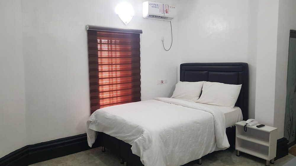 F-MMM1 HOTEL 9jahotel