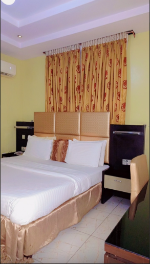 Darrell Suites 9jahotel