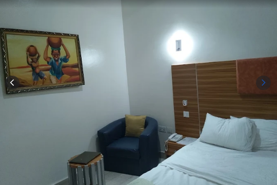 Caesar's Court Hotel & Suites 9jahotel