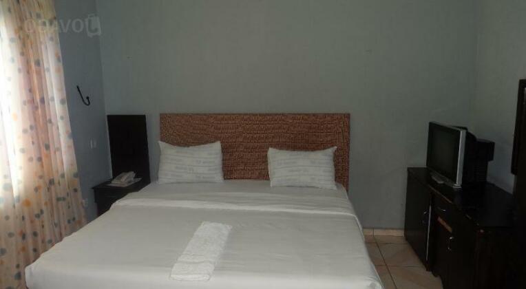 Famsud Integrated Service 9jahotel