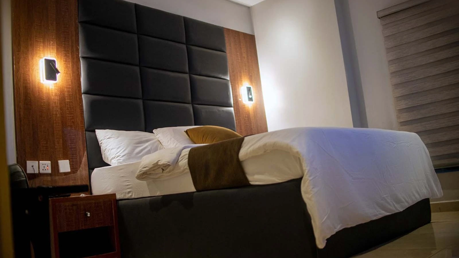 Tevom Hotel and Suites - Hotel image