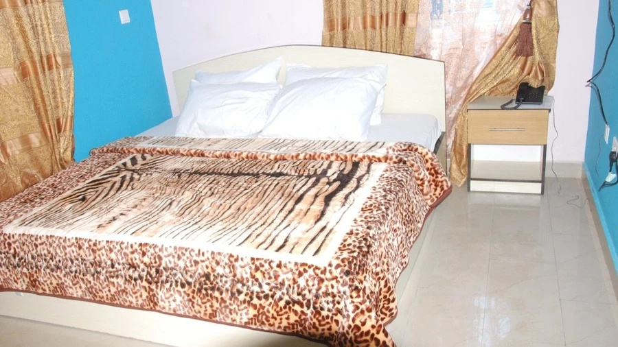 Crown Luxury Hotel - Hotel image