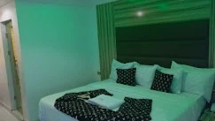 Global Signature Hotel - Hotel image