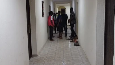 Medius Hotel, Ijari - Hotel image