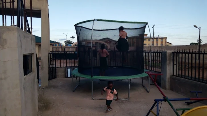 Medius Hotel, Ijari - Hotel image