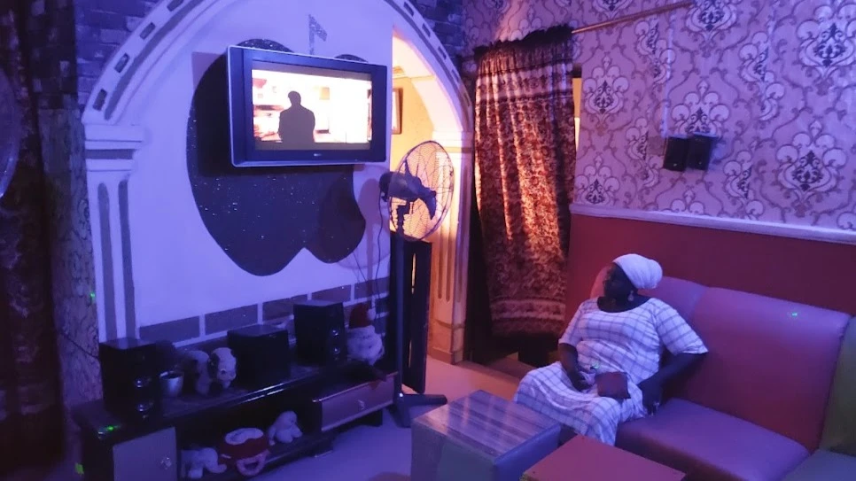 Ola-Plus Hotel - Hotel image