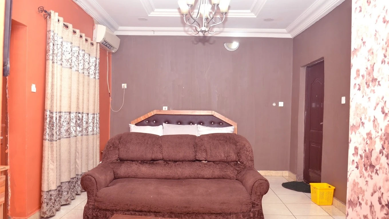 Supreme Hotels Ltd - Hotel image