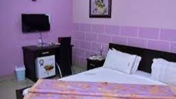 D-J-ewels Apartment - Hotel image