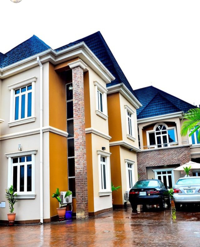 Darrell Suites - Background image