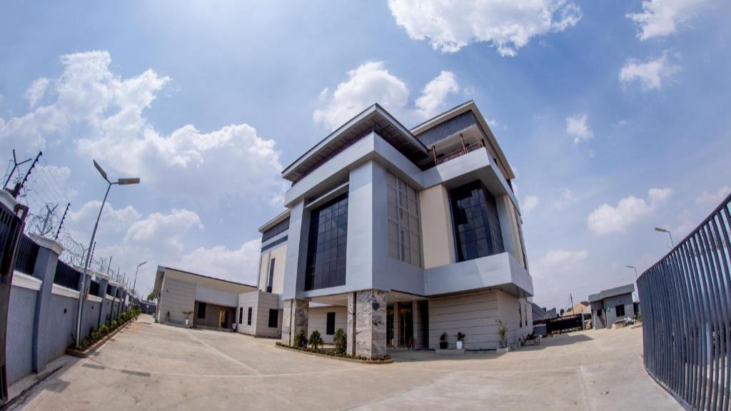 SKYLINE VIEW HOTEL - Hotel image