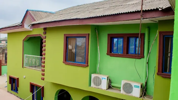 Emmaluck Hotel & Suites - Hotel image