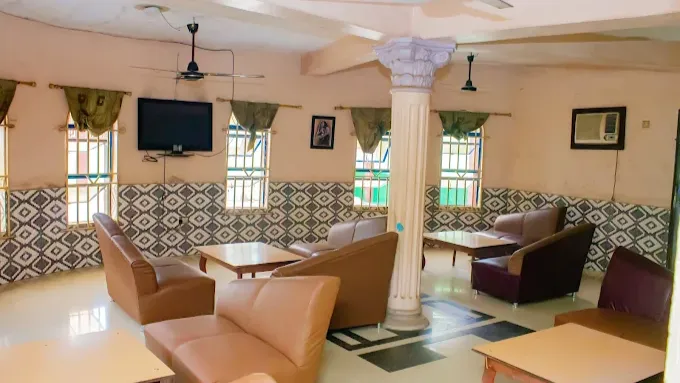 Emmaluck Hotel & Suites - Hotel image