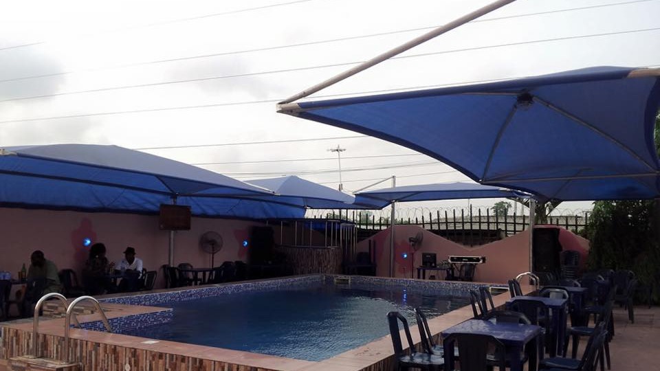 Ecuvec Royal Hotel - Hotel image