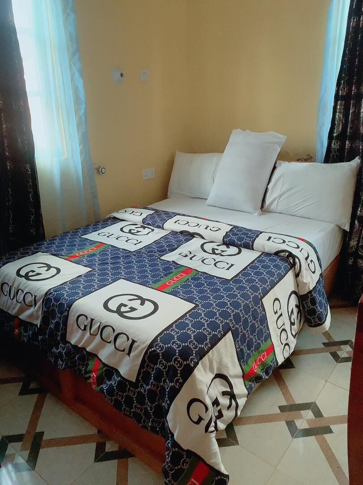 Mary Queen Hotels and Suites - Background image