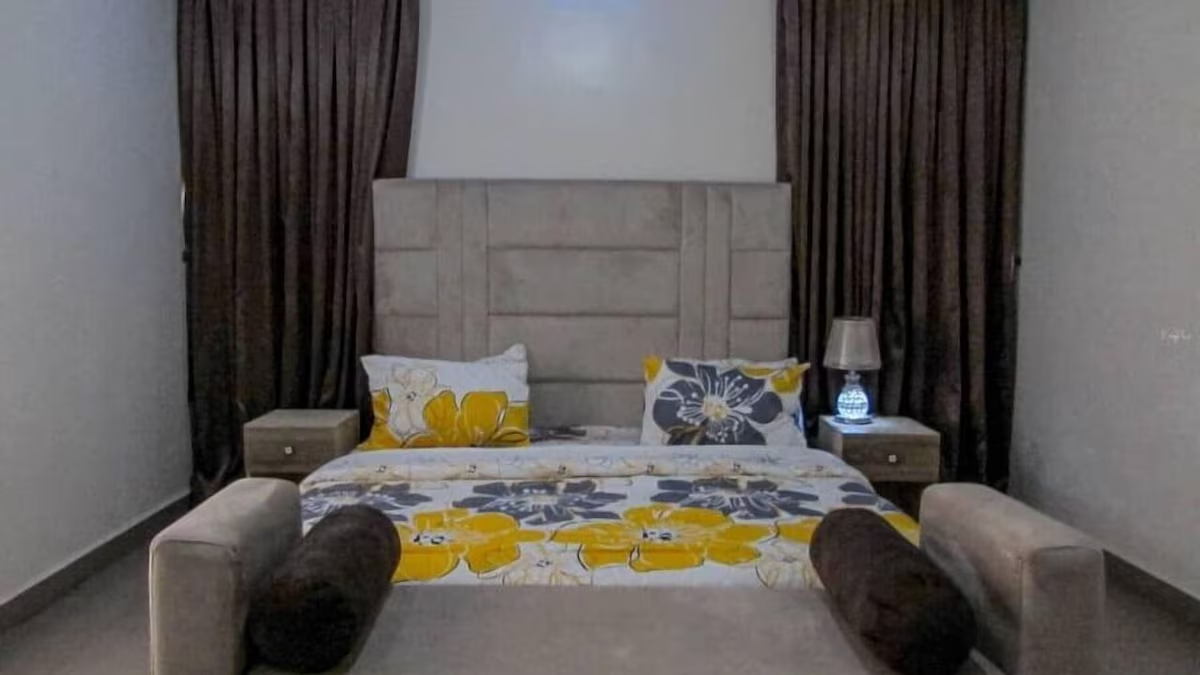 Double Crown Hotel - Hotel image