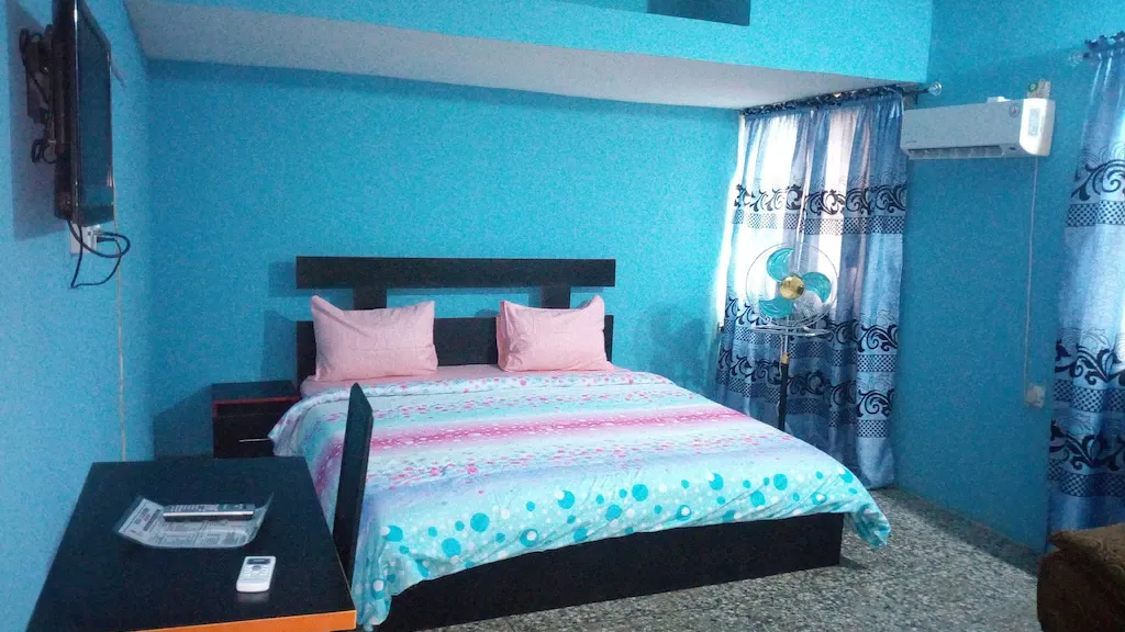 Red Clover Hotel - Hotel image