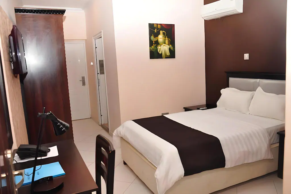 Grand Bank Link Hotel - Background image