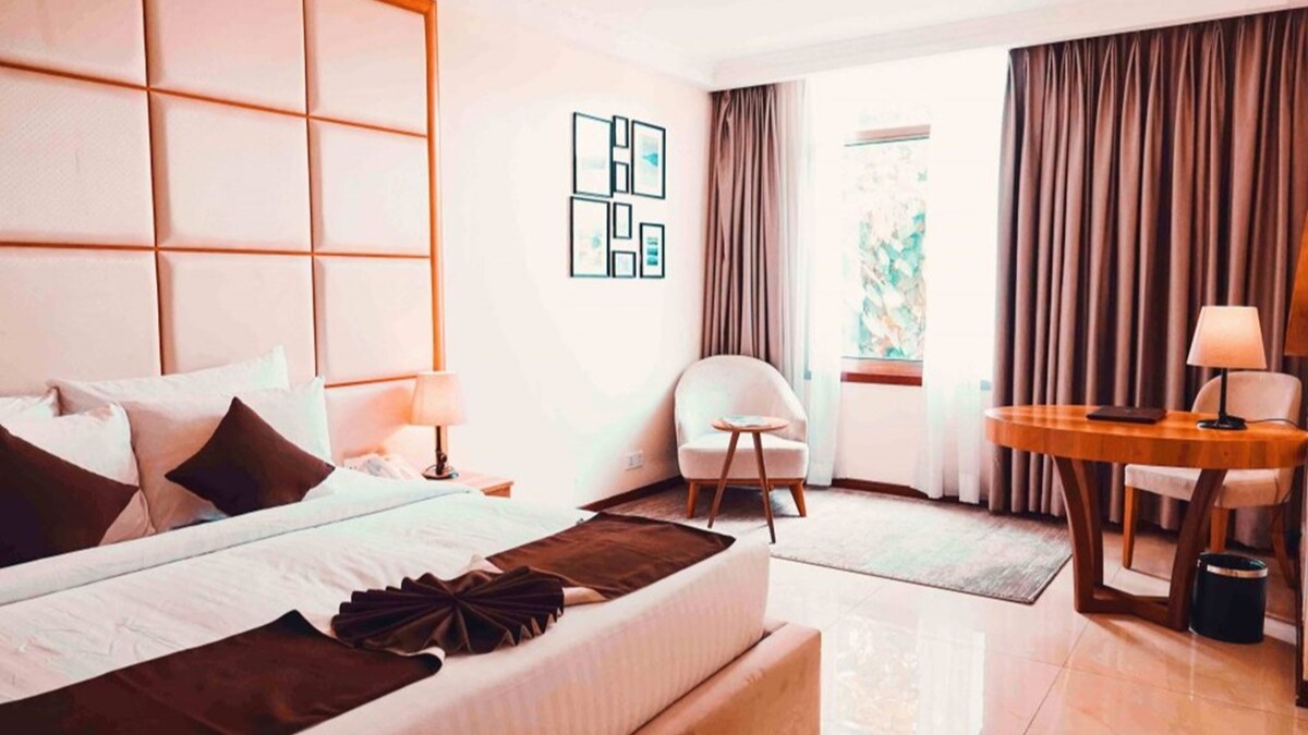 Summerset Continental Hotel - Hotel image