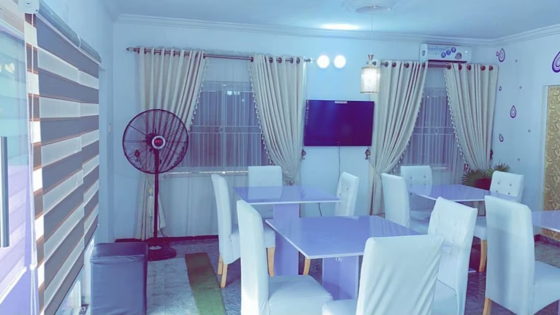 White Emirates Hotel & Apartments - Hotel image