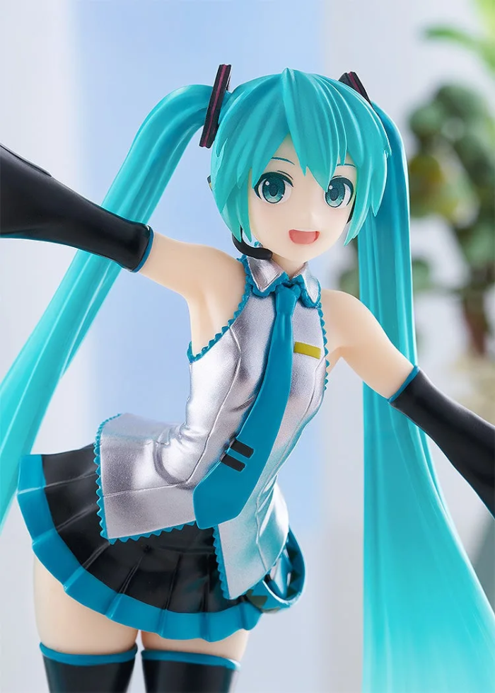POP UP PARADE Hatsune Miku Translucent Color Ver