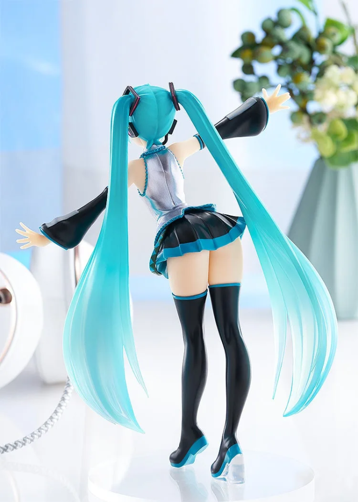 POP UP PARADE Hatsune Miku Translucent Color Ver