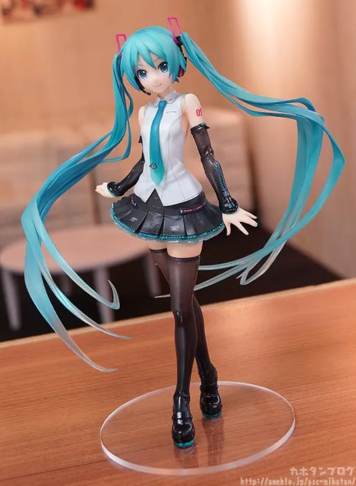 Hatsune Miku - 1/8 - V4X