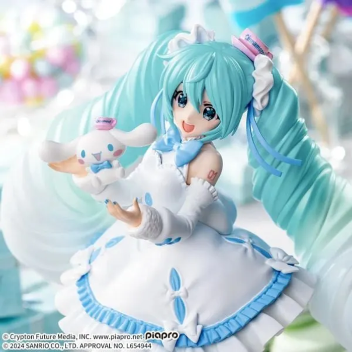 Hatsune Miku x Cinnamoroll White Dress Ver