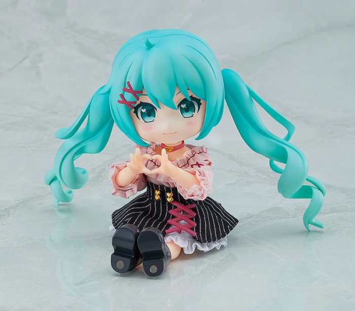Nendoroid Doll Hatsune Miku Date Outfit Ver