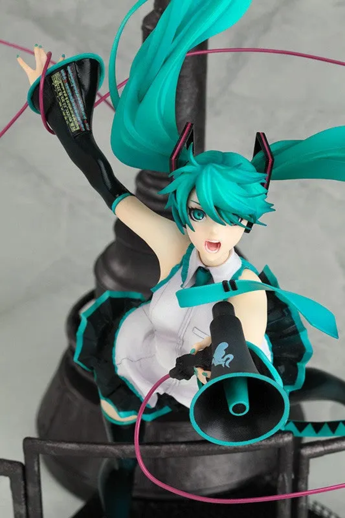Hatsune Miku -1/8- Love is War