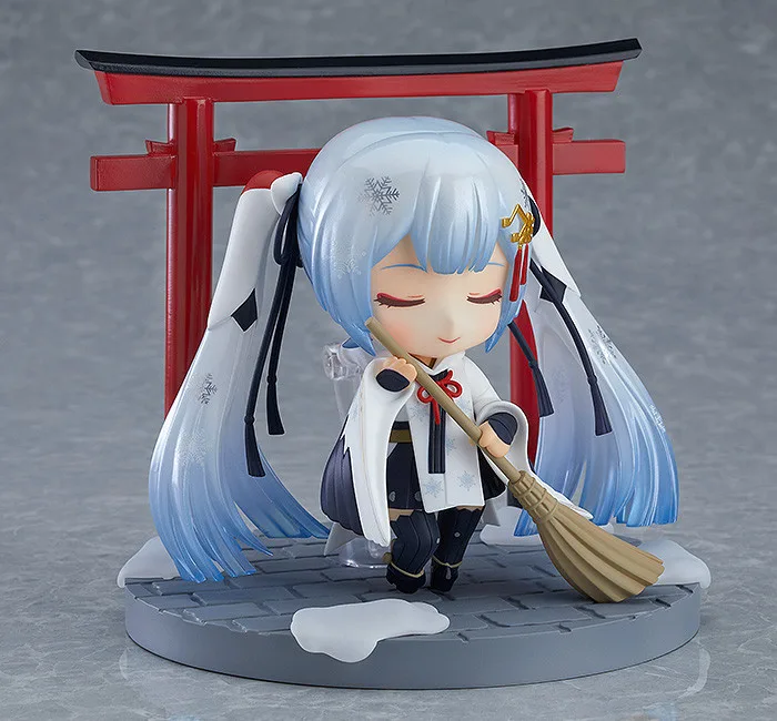 Nendoroid 850 Snow Miku 2018 Crane Priestess Ver