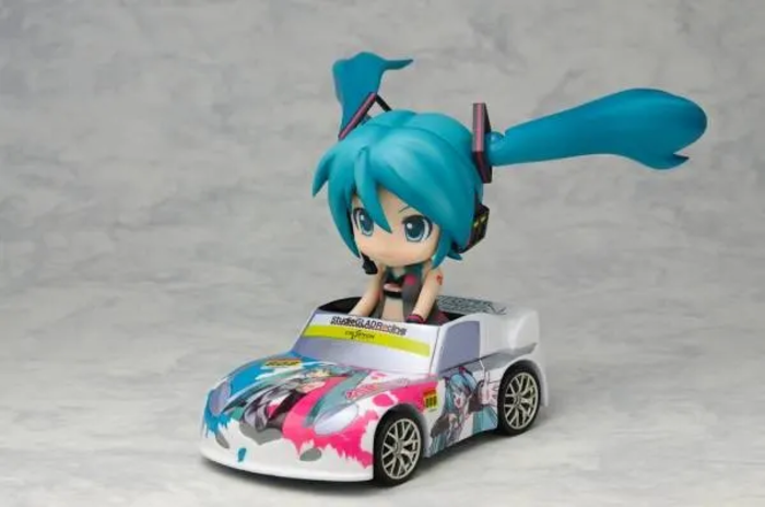 Nendoroid 075 Hatsune Miku Racing Queen White Ver