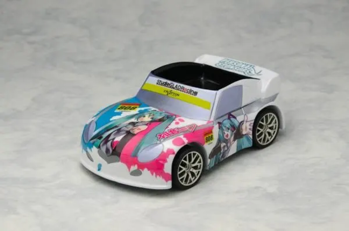 Nendoroid 075 Hatsune Miku Racing Queen White Ver