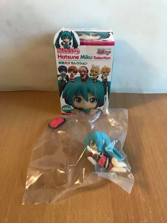 Nendoroid Petit Hatsune Miku Romeo and Cinderella Hatsune Miku Selection